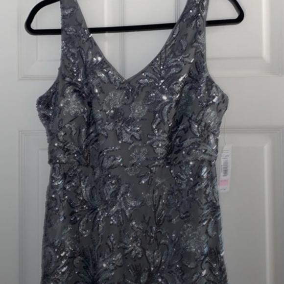 NWT Gray Sequin Gown - Picture 7 of 7